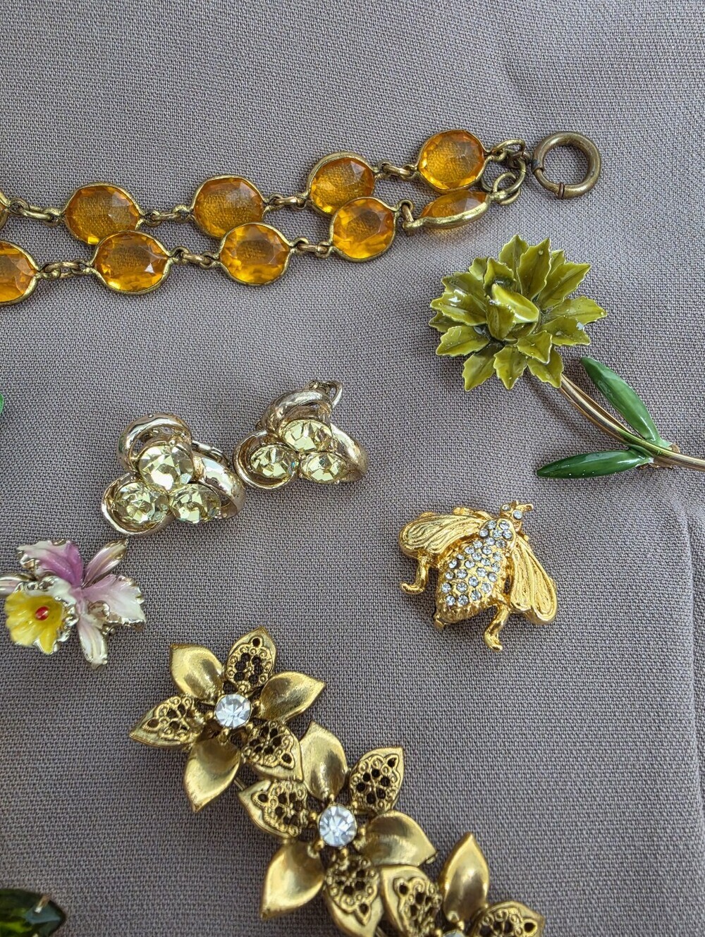 Vintage Whimsical Jewelry Lot CORO Sarah Coventry Fleurette Owl Brooch 70s 80s - Picture 7 of 13